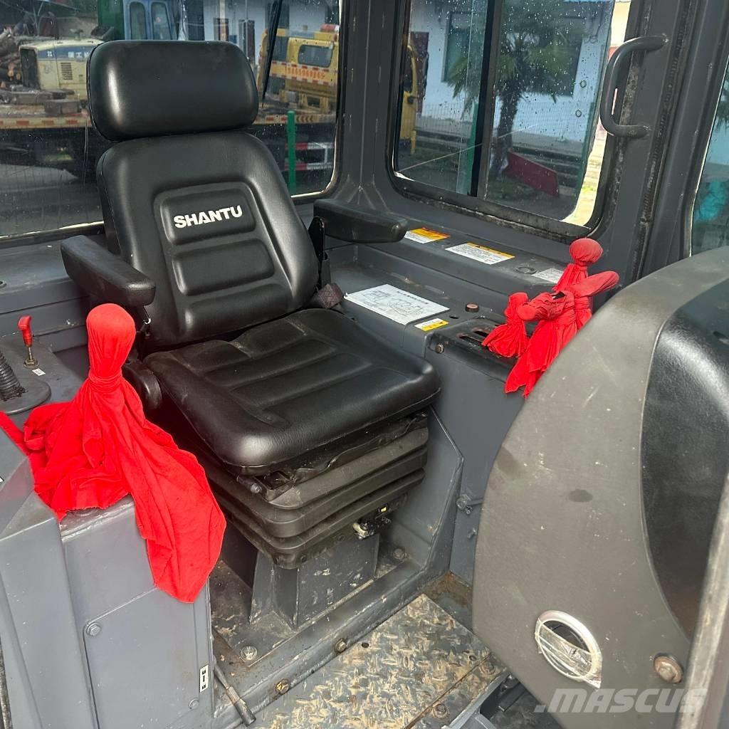 Shantui SD16 Bandschaktare