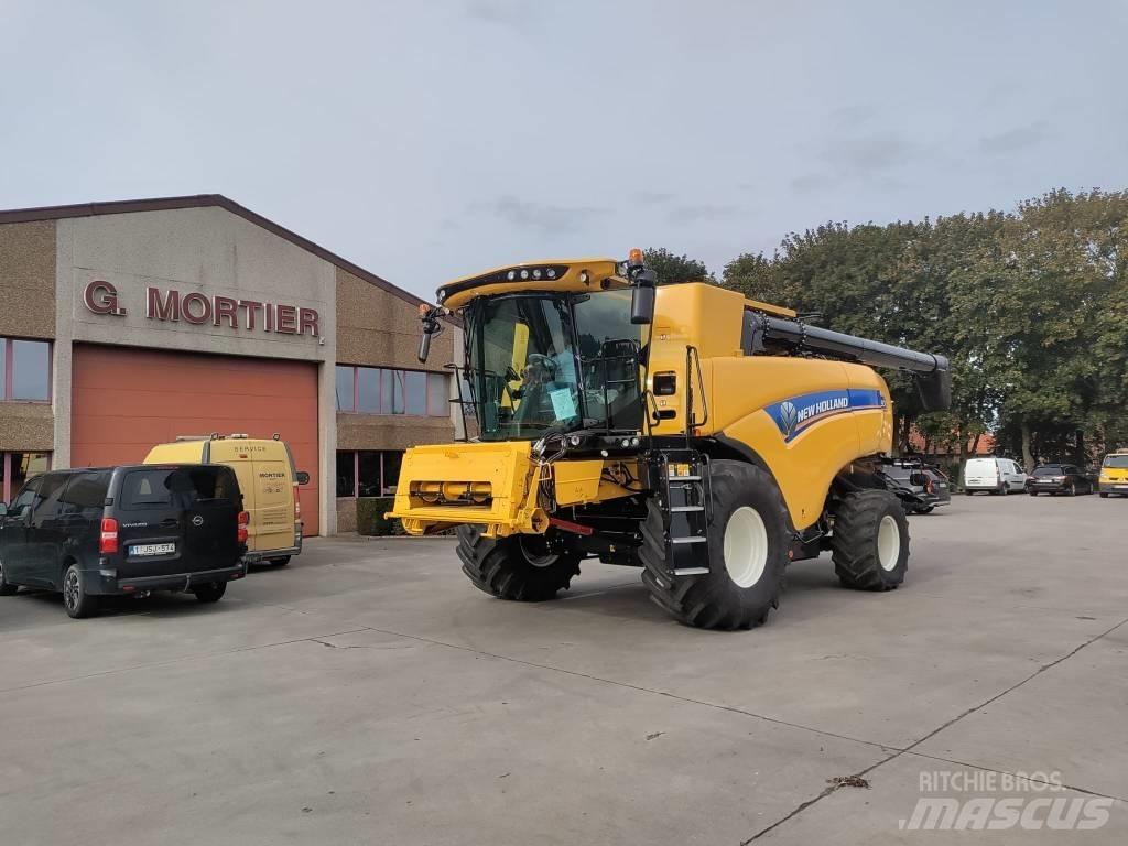 New Holland CX 8.80 Skördetröskor