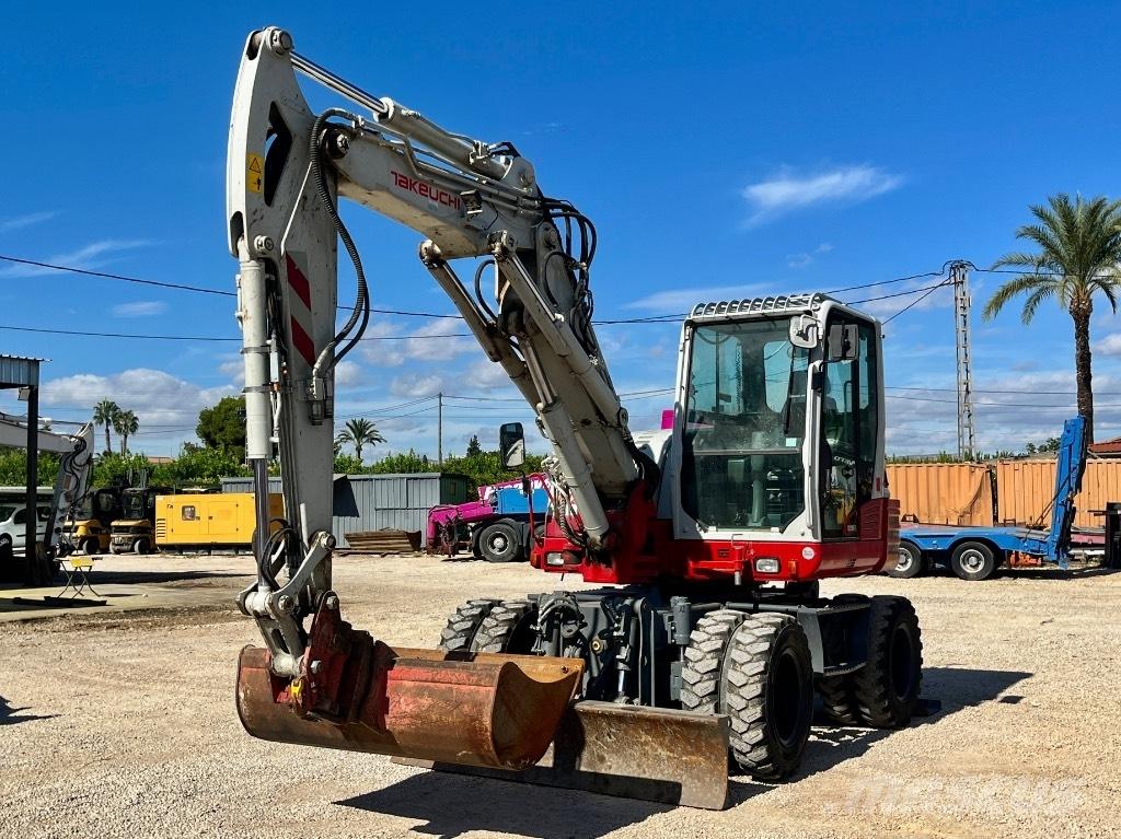 Takeuchi TB 295 W Hjulgrävare