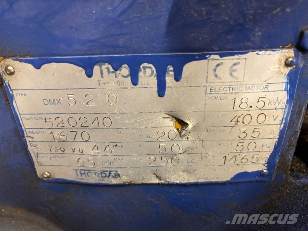  Thordab DMX 520 Rivningsgrävare