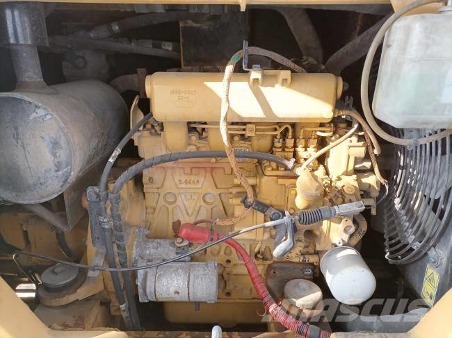 CAT 306 Minigrävare < 7t