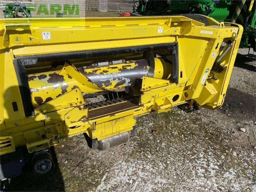 John Deere 8300 Självgående fälthackar