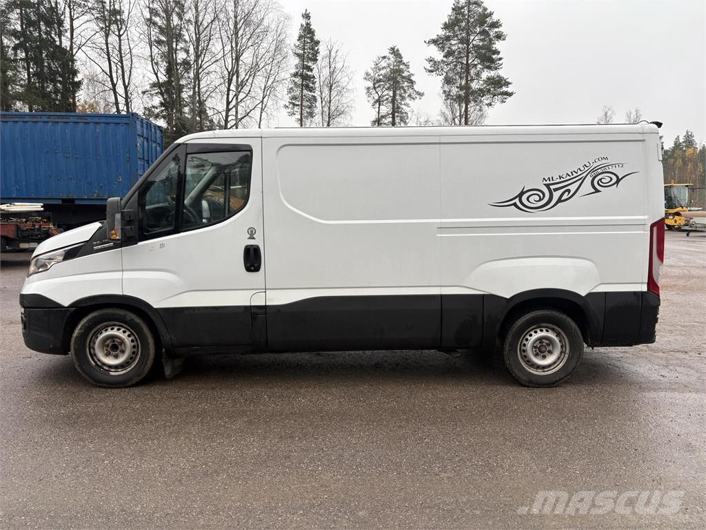 Iveco 35S13 Lätta skåpbilar