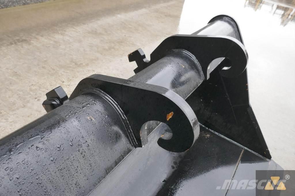 CAT 330 Bucket Skopor