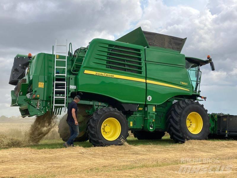 John Deere T 560 i Skördetröskor
