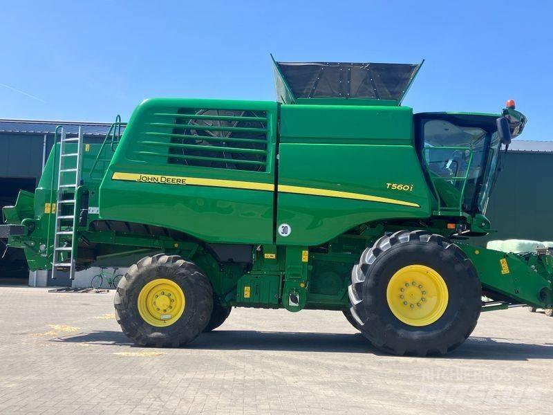 John Deere T 560 i Skördetröskor