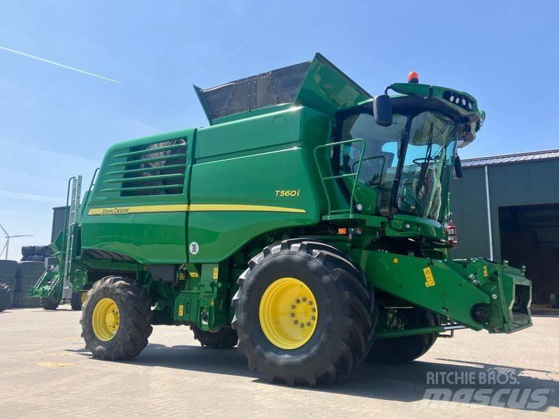 John Deere T 560 i Skördetröskor