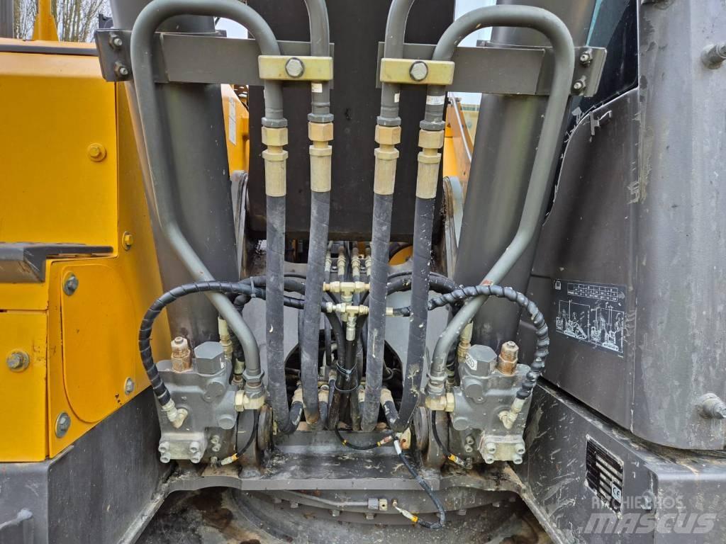 Volvo ECR 235 D Bandgrävare