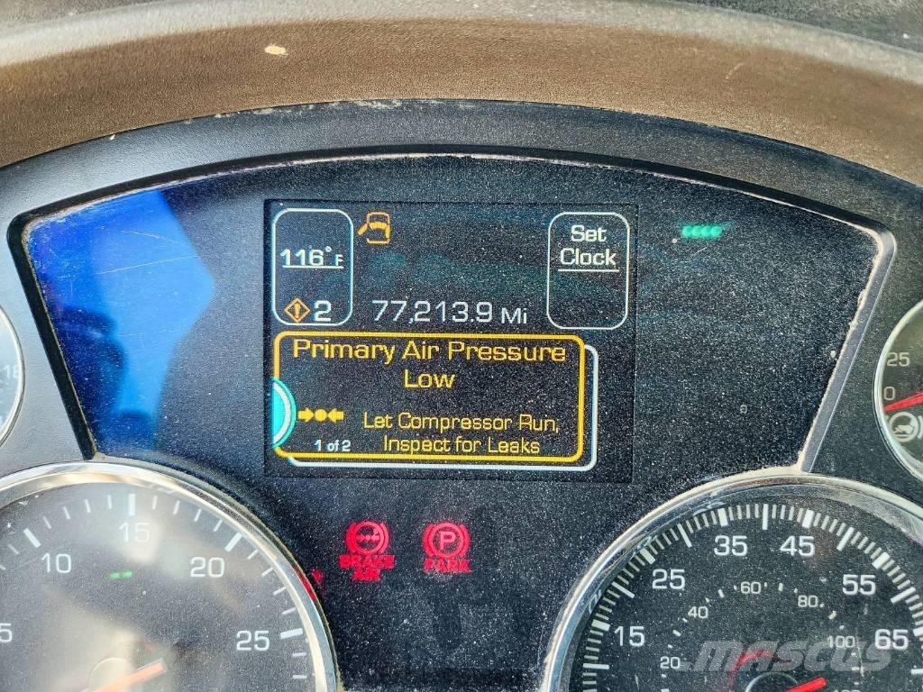 Kenworth T 880 Slamsugningsbil