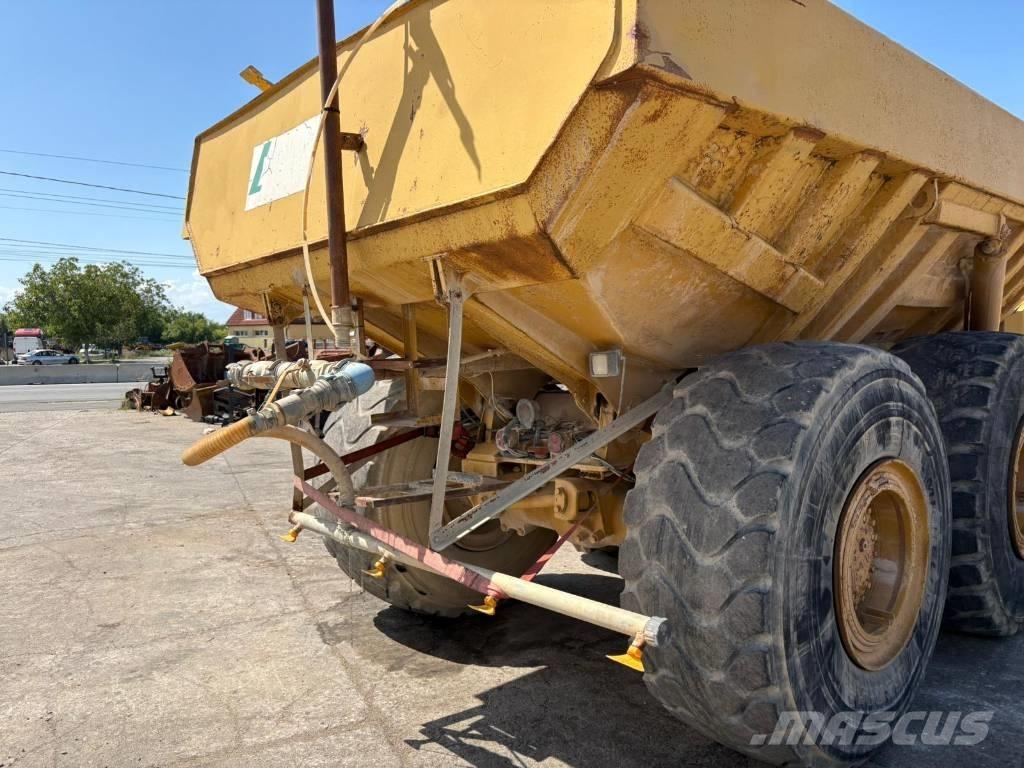 CAT D 350 C Midjestyrd dumper