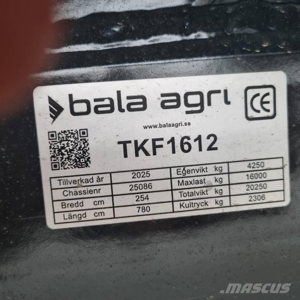 Bala TKF 1612 Spannmålsvagnar