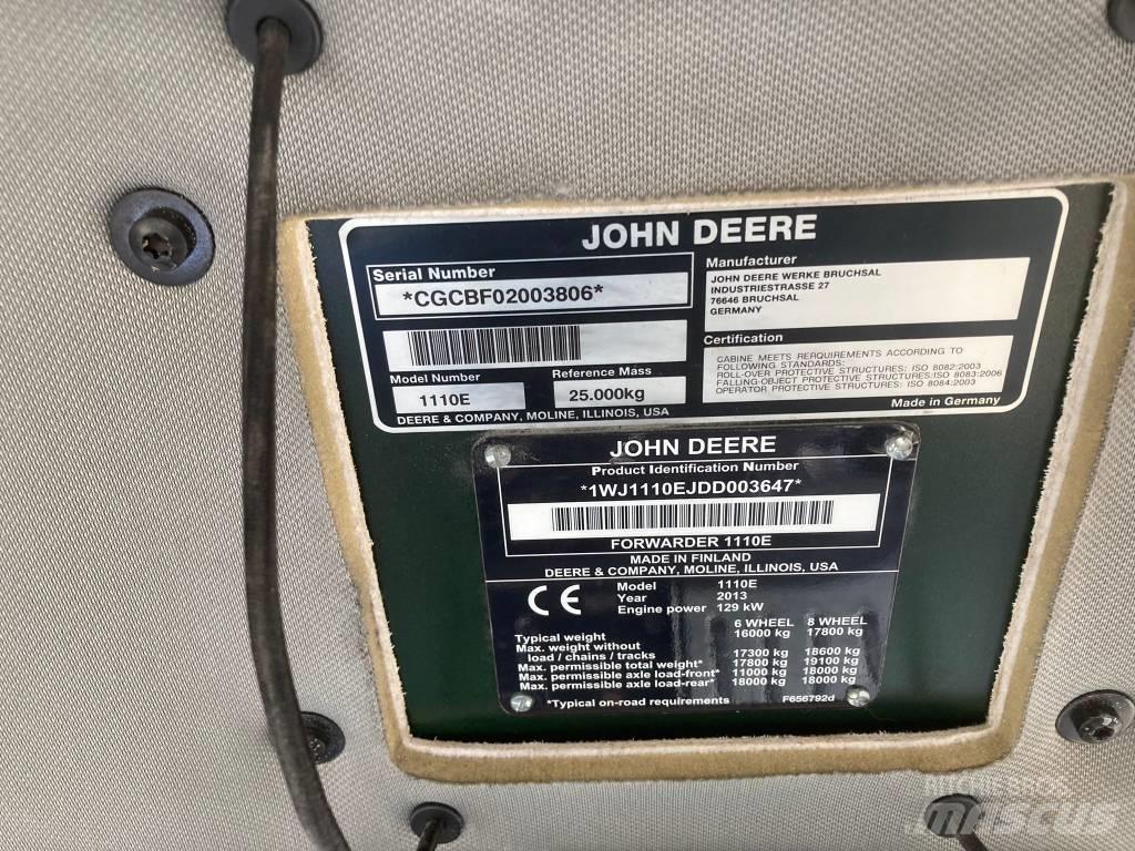 John Deere 1110E Skotare