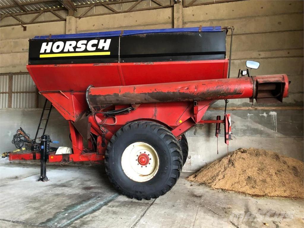 Horsch UW 160 Spannmålsvagnar