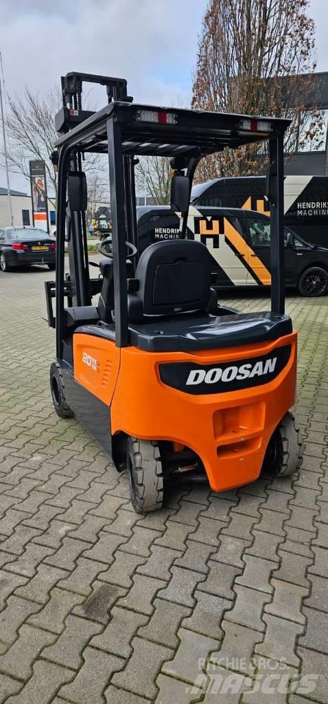 Doosan B20X-7 Elmotviktstruckar