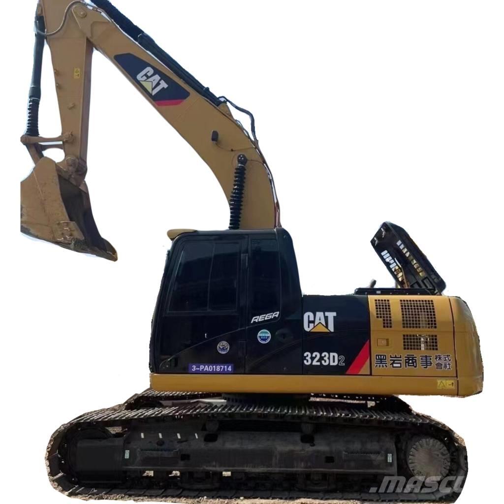 CAT 323 D Bandgrävare