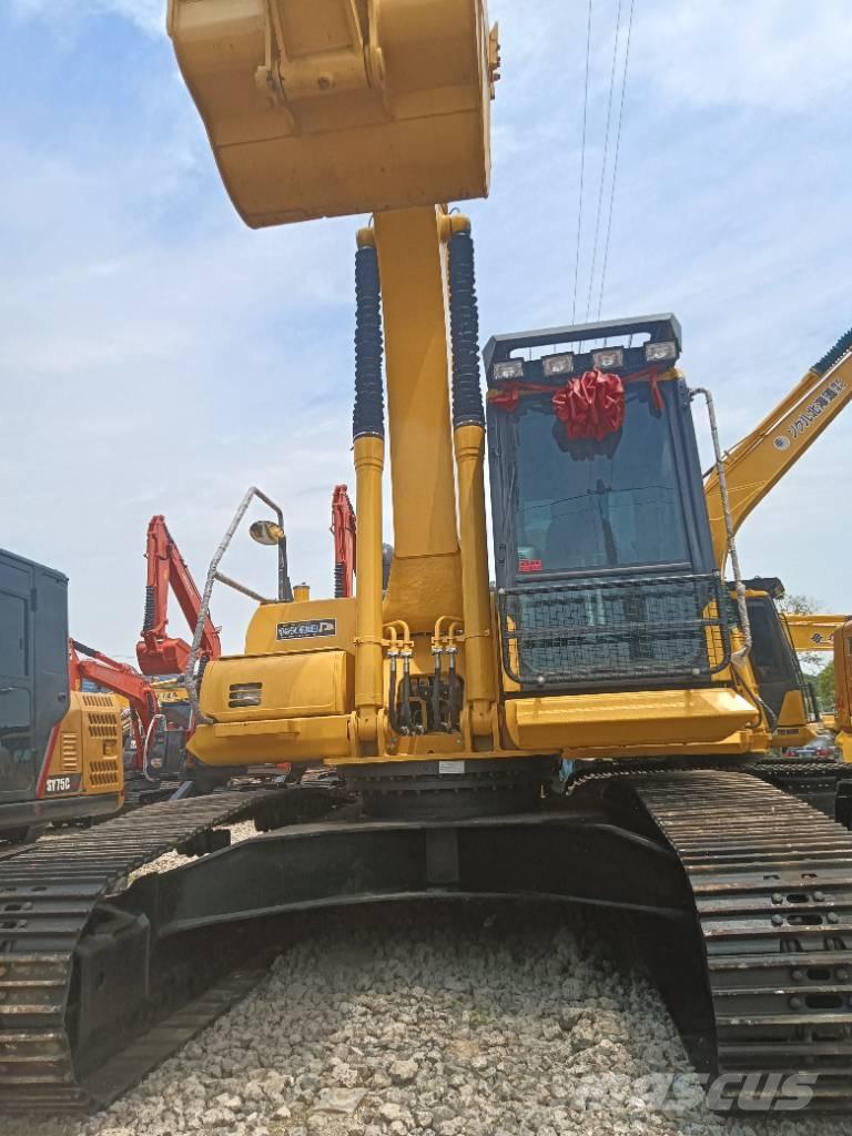 Komatsu PC 240 Bandgrävare