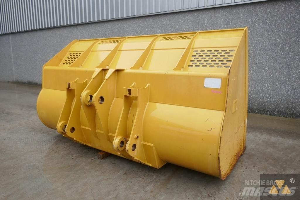 CAT 930 Bucket Skopor