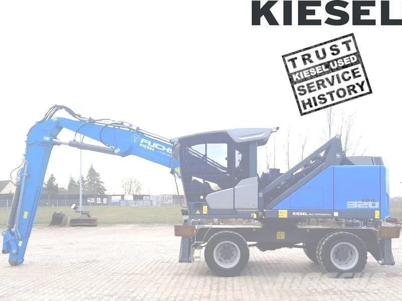 Fuchs MHL 320 F Avfalls / industri hantering