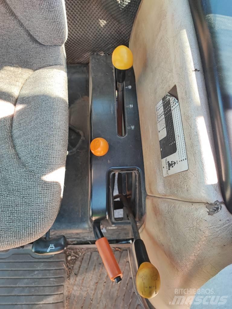John Deere 4520 Kompakttraktorer