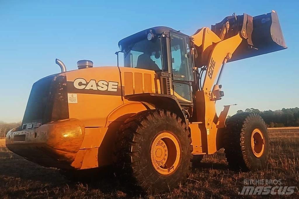 CASE 821 E Hjullastare
