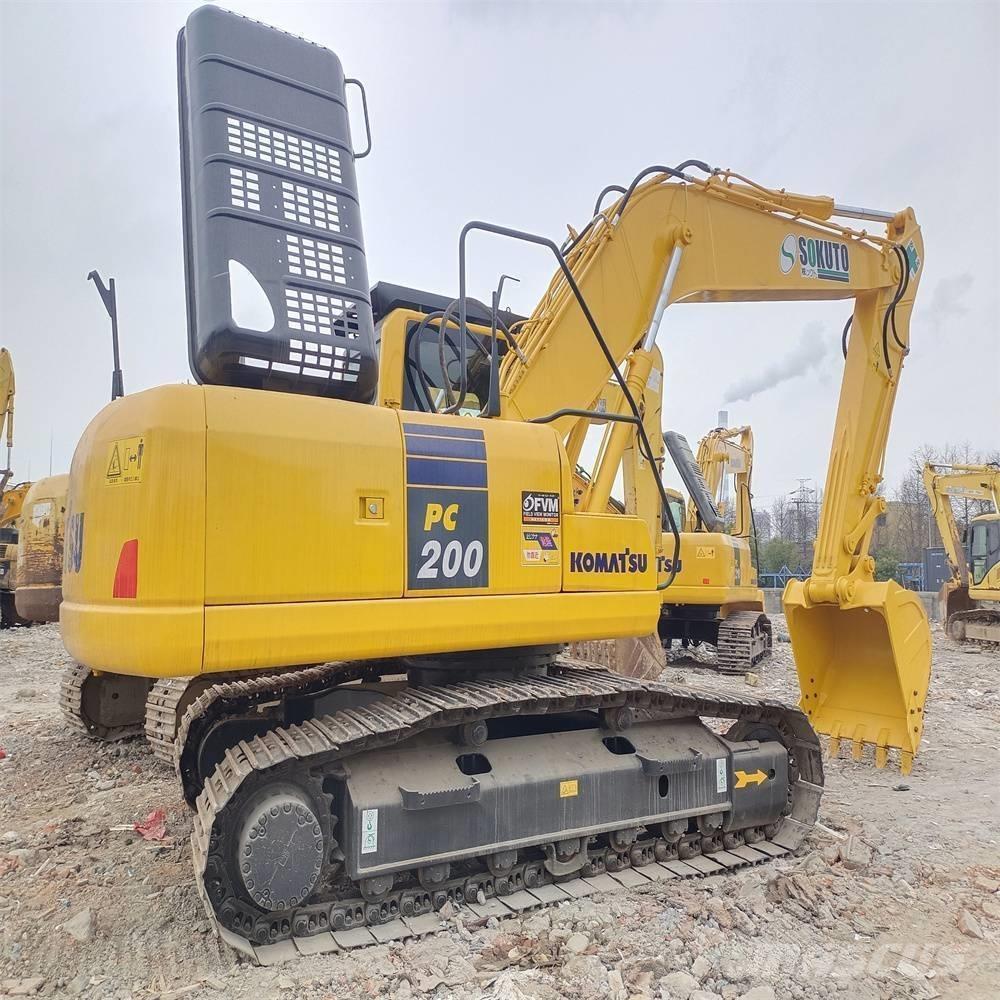 Komatsu PC 200 Bandgrävare