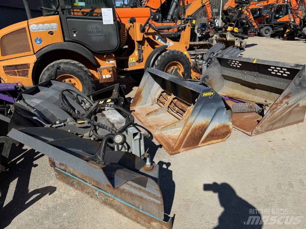 CASE 321F Hjullastare