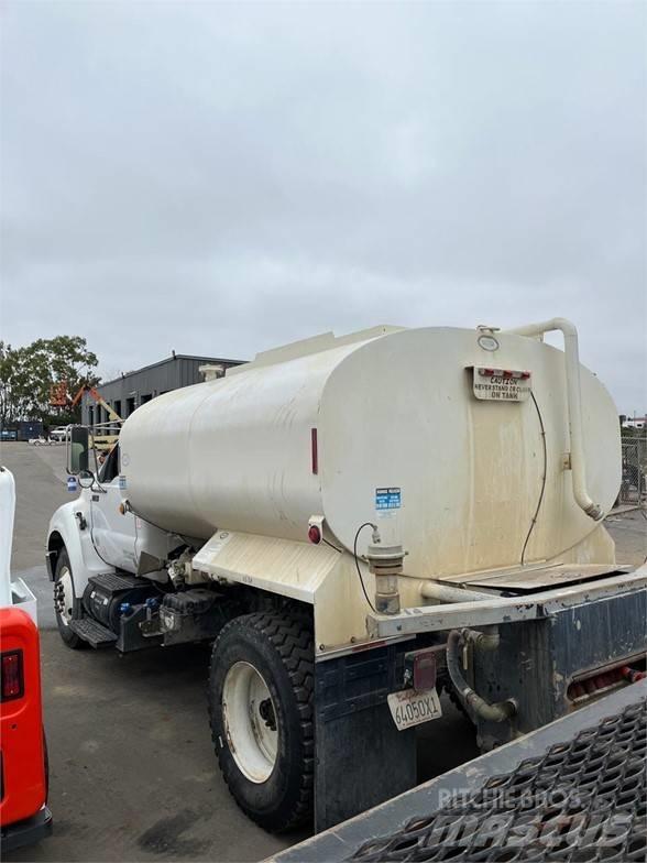 Ford F750 Tankbilar