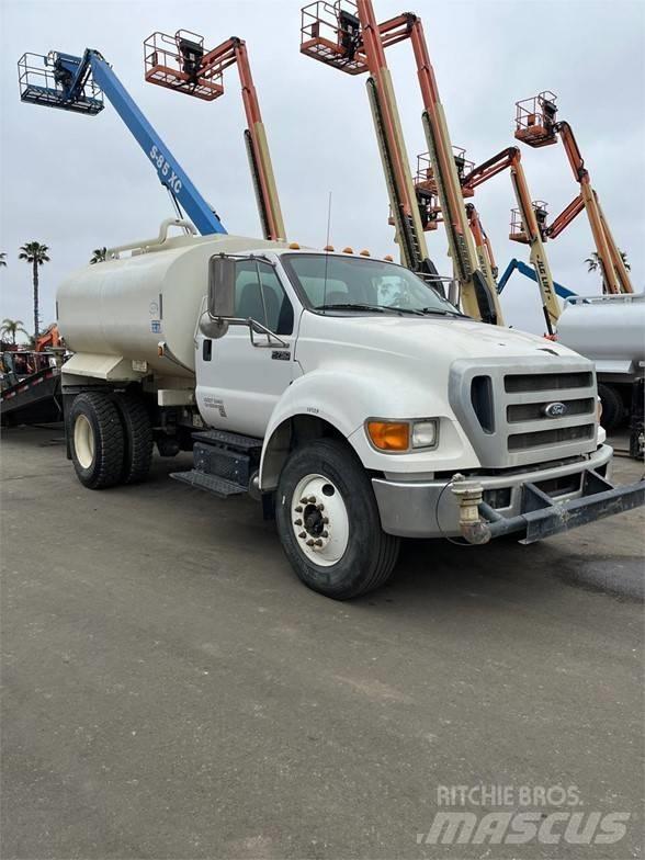 Ford F750 Tankbilar