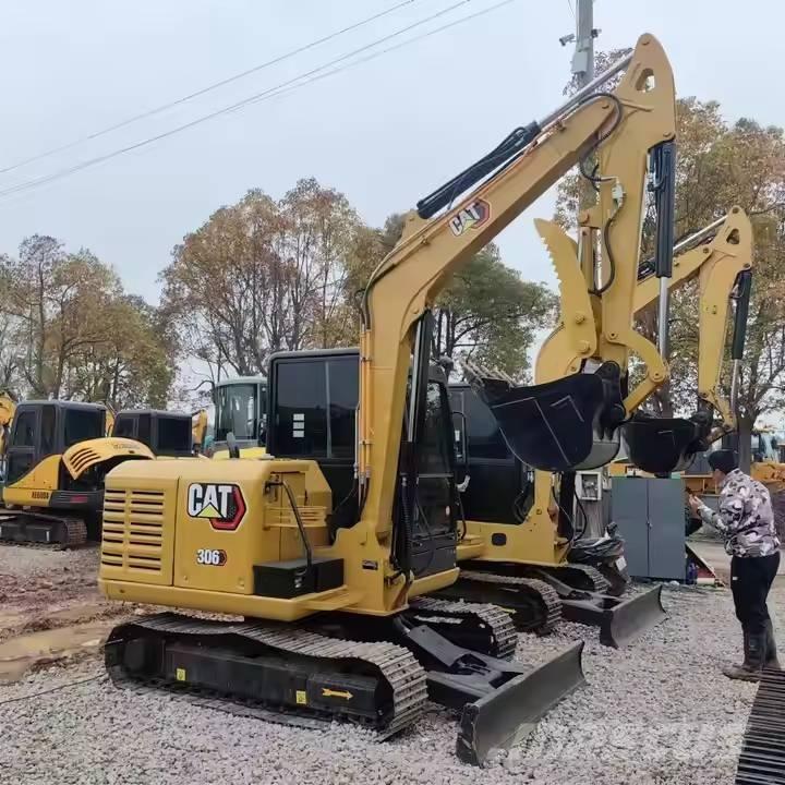 CAT 306E2 Minigrävare < 7t