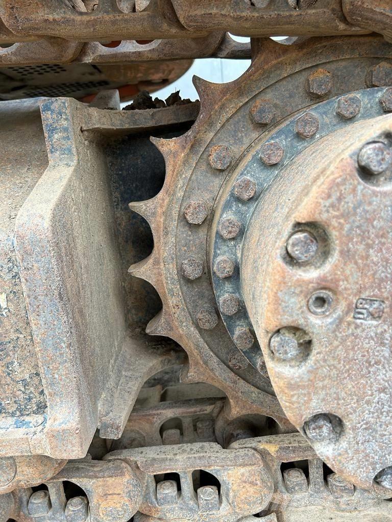 Hitachi ZX 225 US LC Bandgrävare