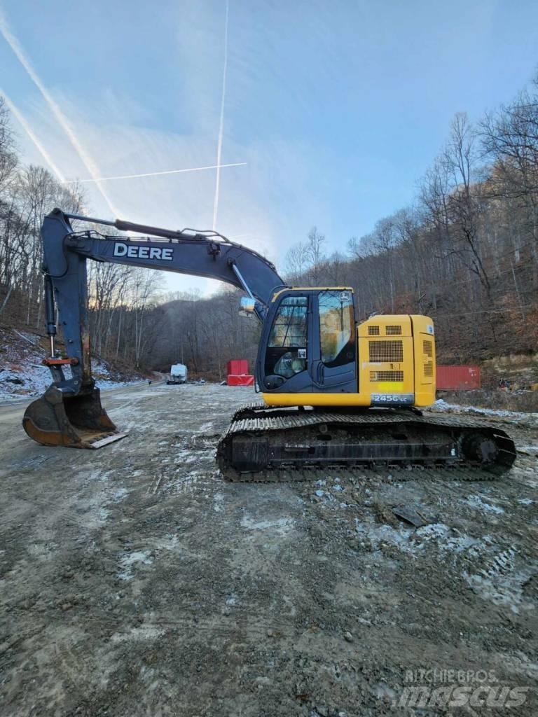 DEERE 245G LC Bandgrävare