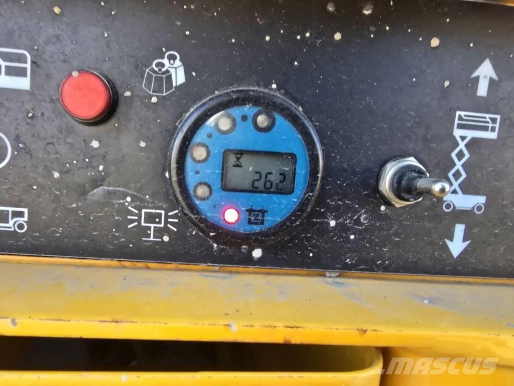 Haulotte Compact 14 Saxliftar