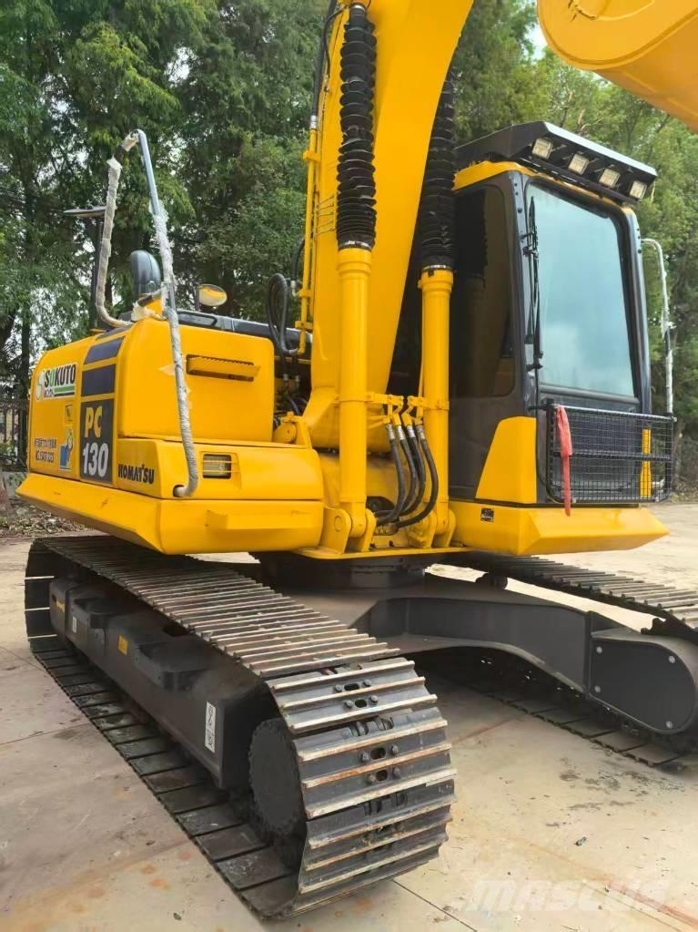 Komatsu PC 130 Amfibiska grävmaskiner