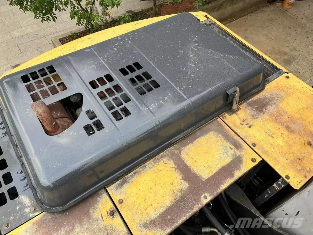 Sumitomo SH200Z3 Bandgrävare