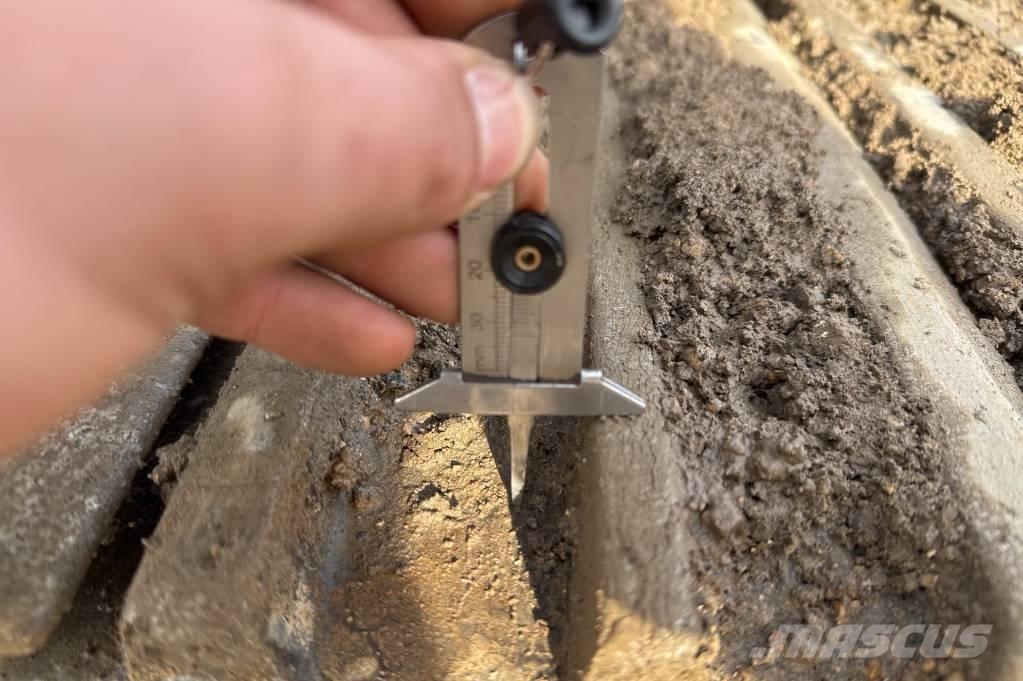 Volvo ECR235EL Bandgrävare