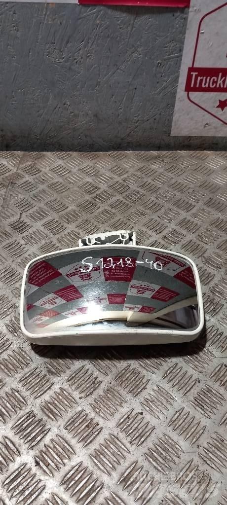 Scania R 440    1916864 Hytter och interiör