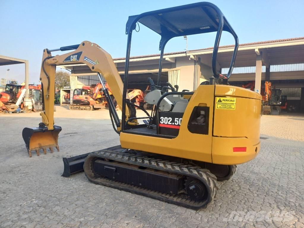 CAT 302.5 Minigrävare < 7t