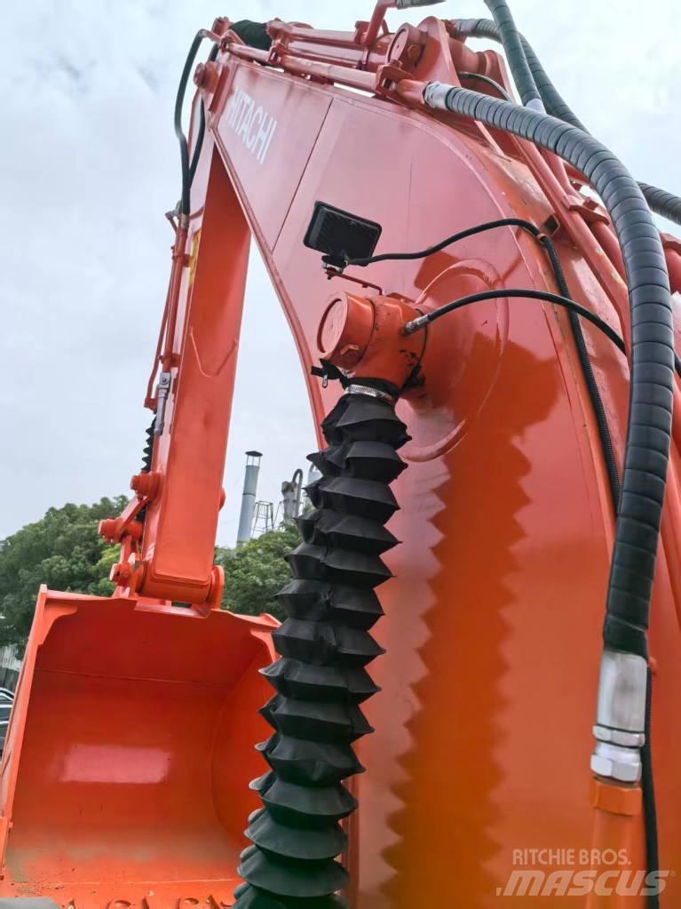 Hitachi ZX 200-3 G Bandgrävare