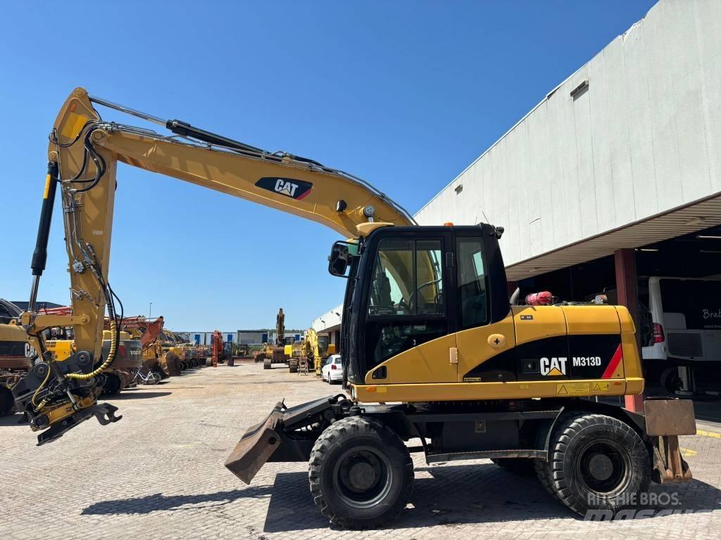 CAT M 313 D Hjulgrävare
