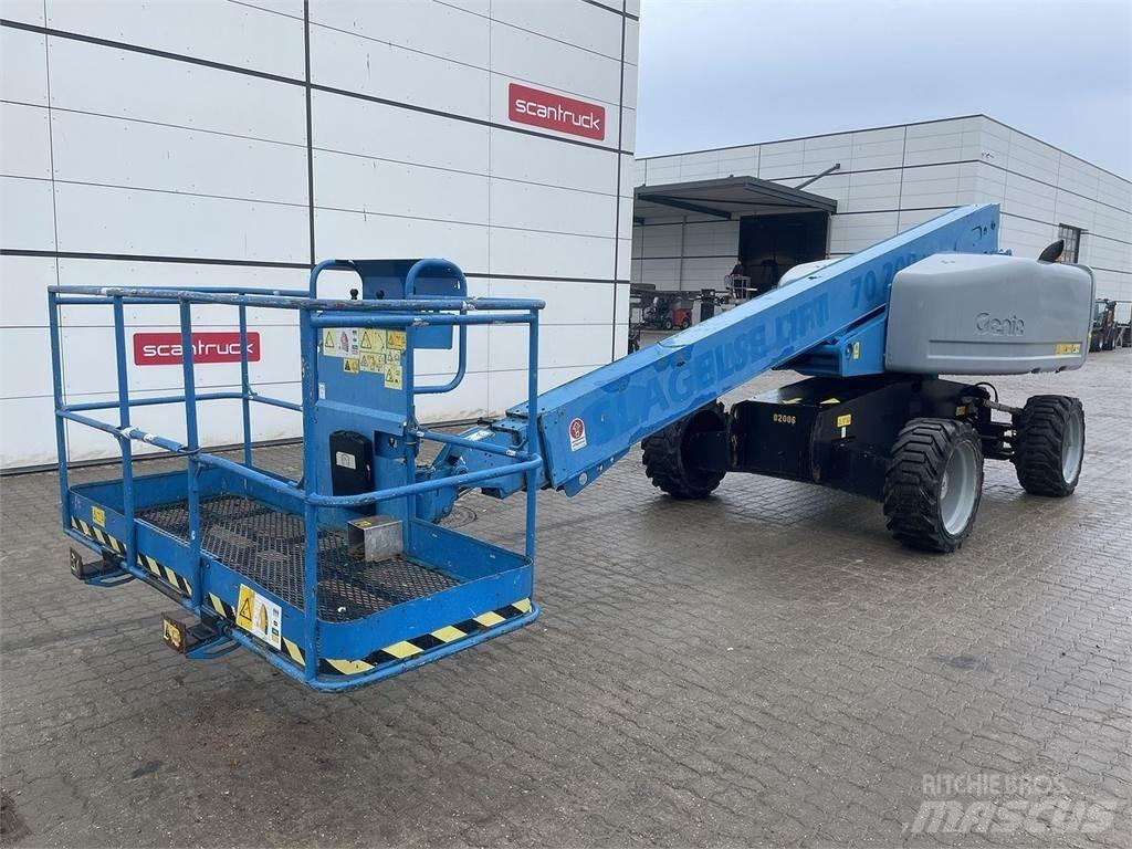 Genie S-60HC Bomliftar