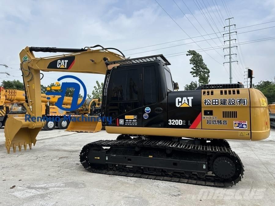 CAT 320 D2L Bandgrävare