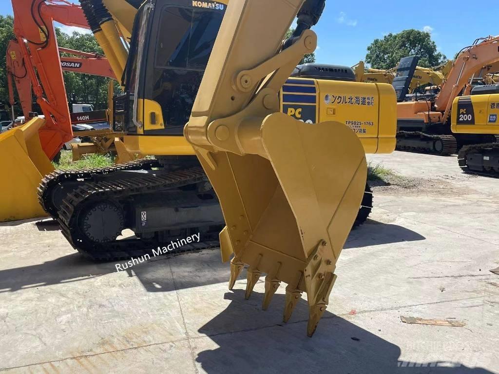 CAT 320D2 Bandgrävare