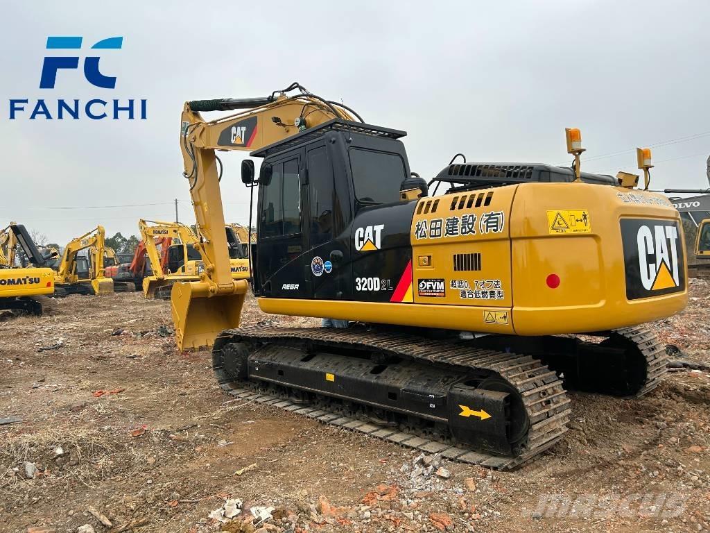 CAT 320d2 Bandgrävare