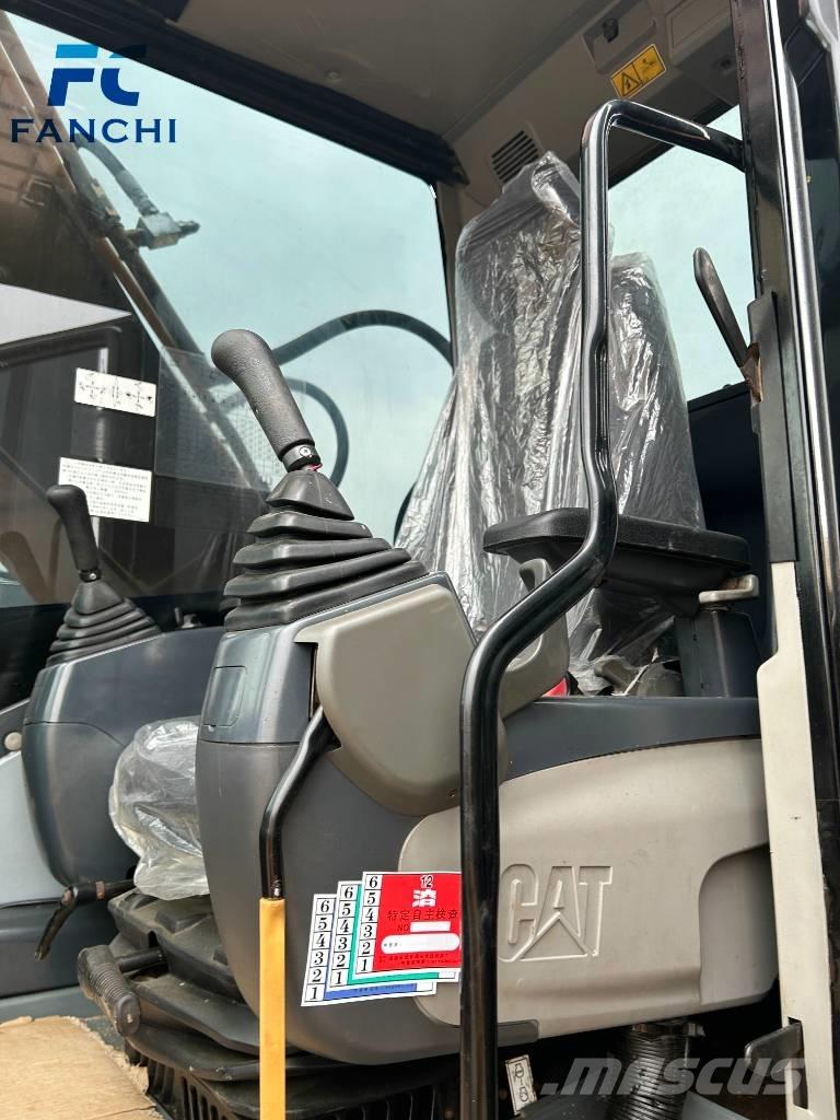 CAT 320d2 Bandgrävare