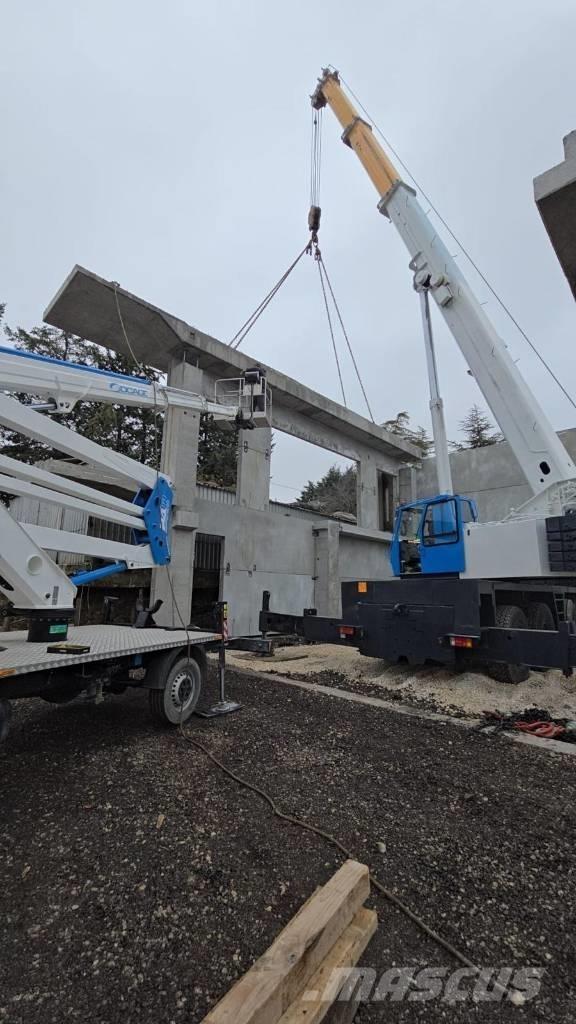 Krupp KMK 4070 Allterrängkranar