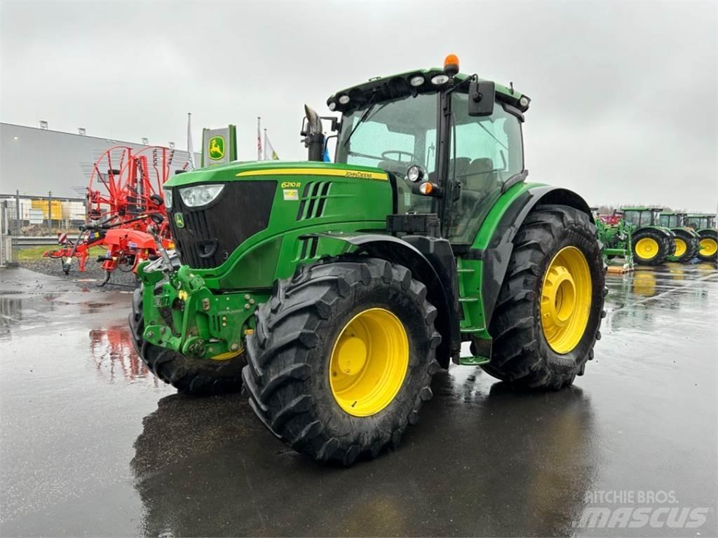 John Deere 6210R Traktorer