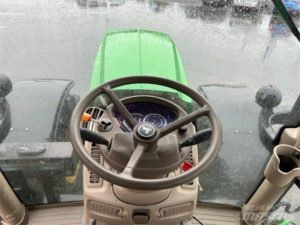 John Deere 6210R Traktorer