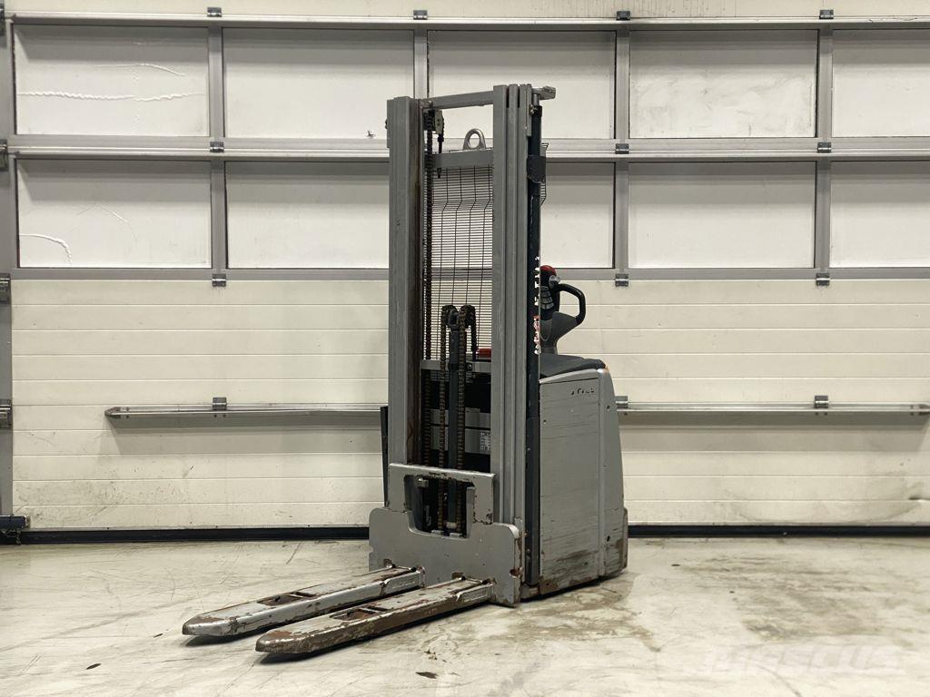 Still EXV14I Staplare-led