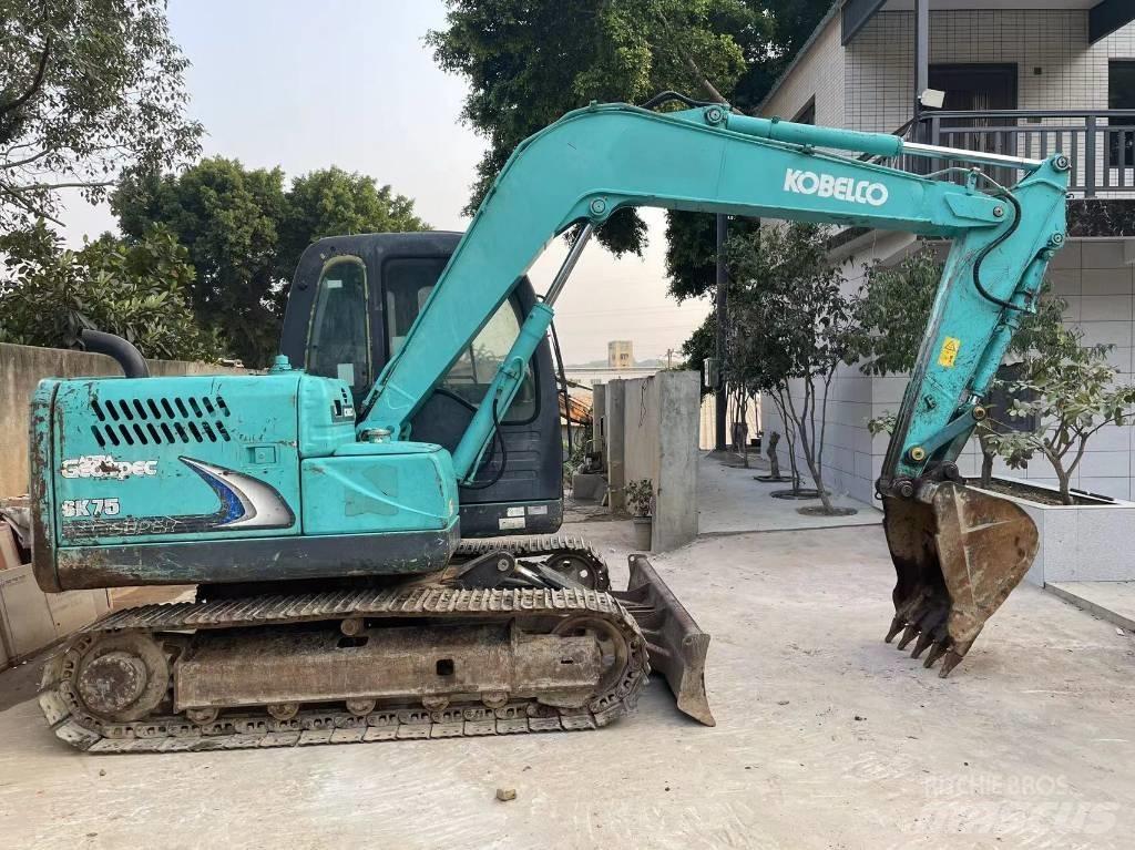 Kobelco SK 75 Bandgrävare