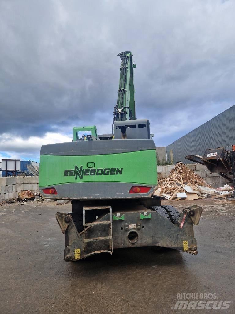 Sennebogen 821 E Hjulgrävare